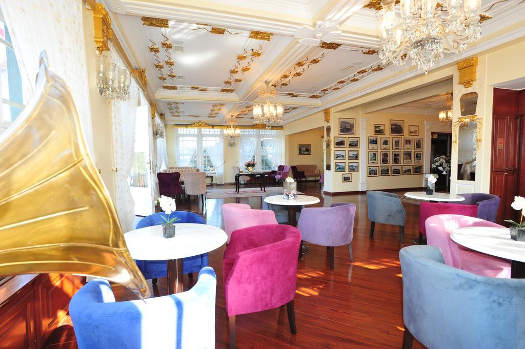 Merit Halki Palace Hotel Heybeliada Exterior photo