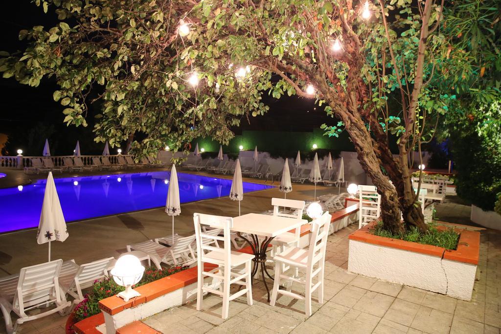 Merit Halki Palace Hotel Heybeliada Exterior photo