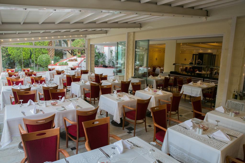 Merit Halki Palace Hotel Heybeliada Exterior photo